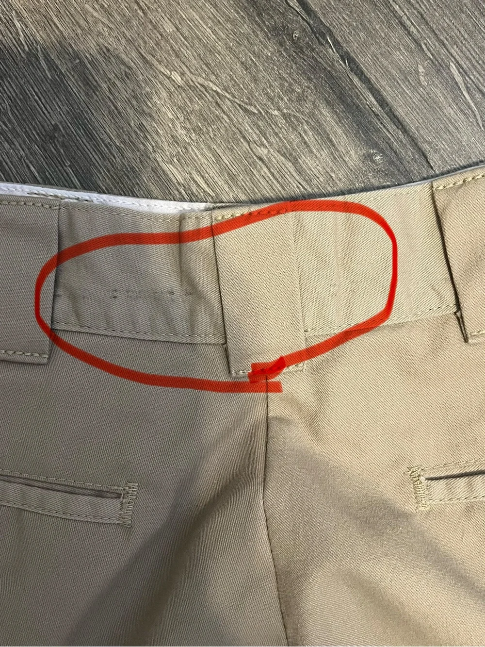 Dickies Shorts Cargo Pockets Loose Fit Comfort Tan Casual Mens Size 30